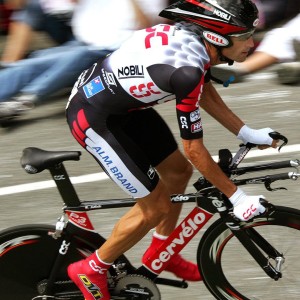 kaiyun官方-风云变幻NBA，雷霆连胜掘金蓄力，热火伤情牵动格局，雷霆激战掘金连胜蓄力，热火伤病潮撼动联盟格局